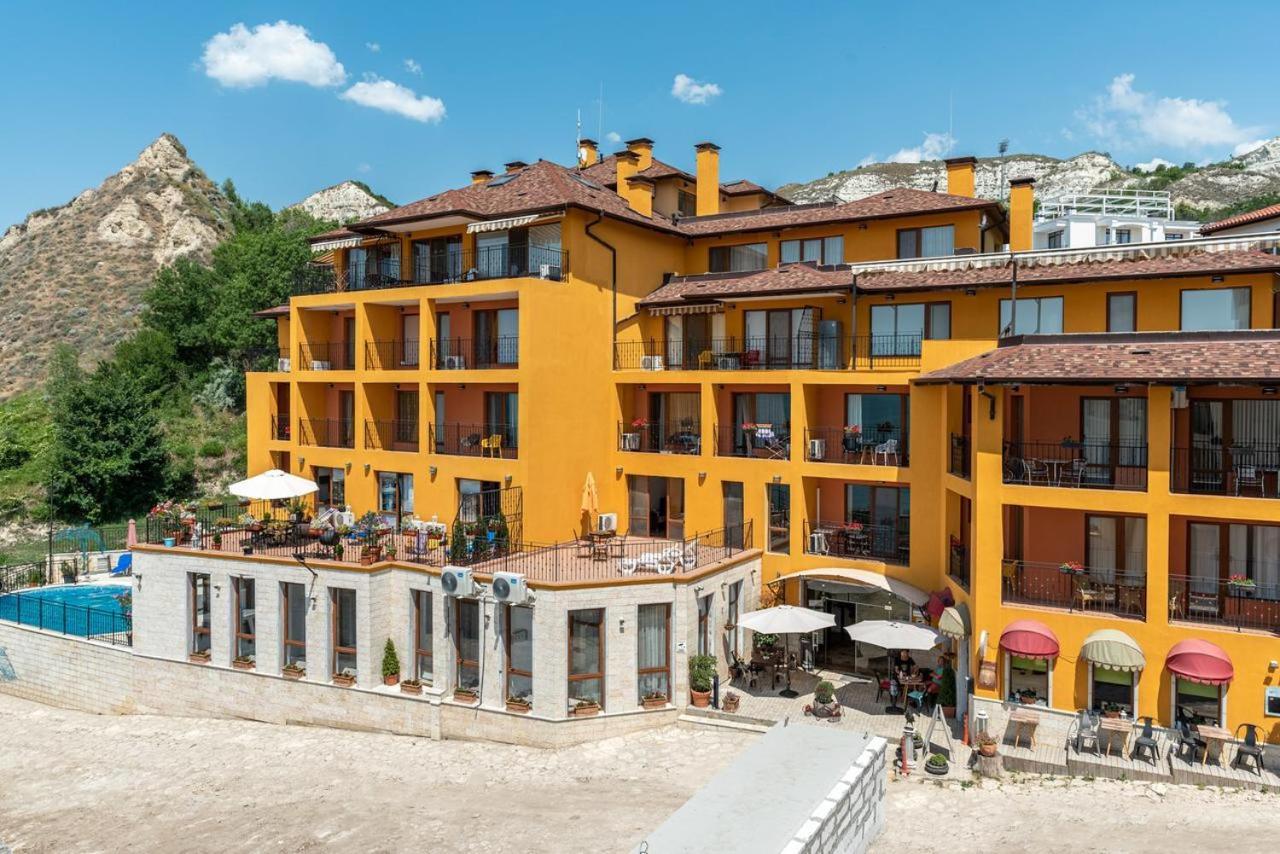 Supreme Beach Apartments Baltjik Exteriör bild